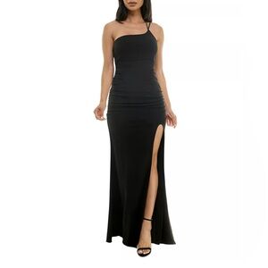 EMERALD SUNDAE
Juniors' One-Shoulder Side-Slit Gown dress black small ruched